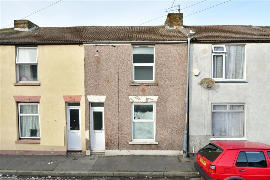 3 bed terraced house for sale in Berridge Road, Sheerness, Kent ME12, £145,500 Zoopla