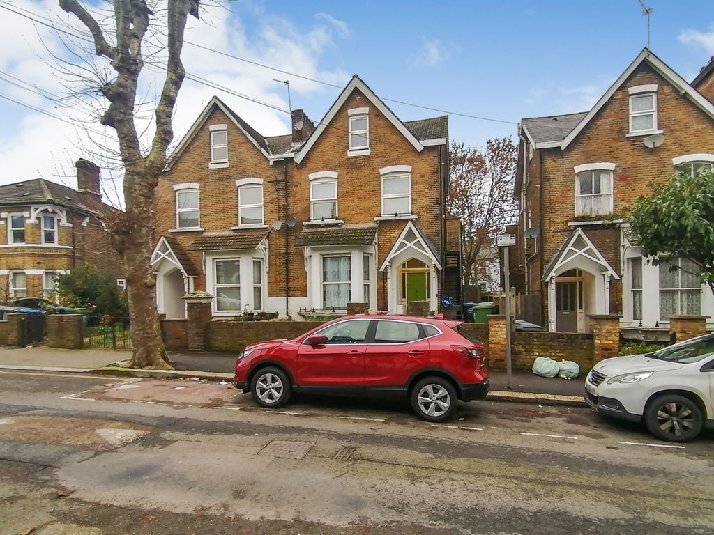 Studio for sale in St. Marys Road, London NW10, £175,000 Zoopla