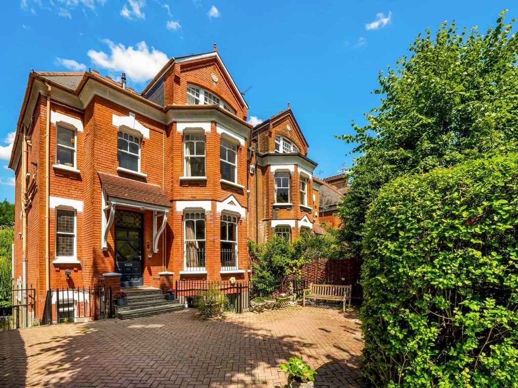 4 bed flat for sale in Avenue Road, London N6, £1,850,000 Zoopla