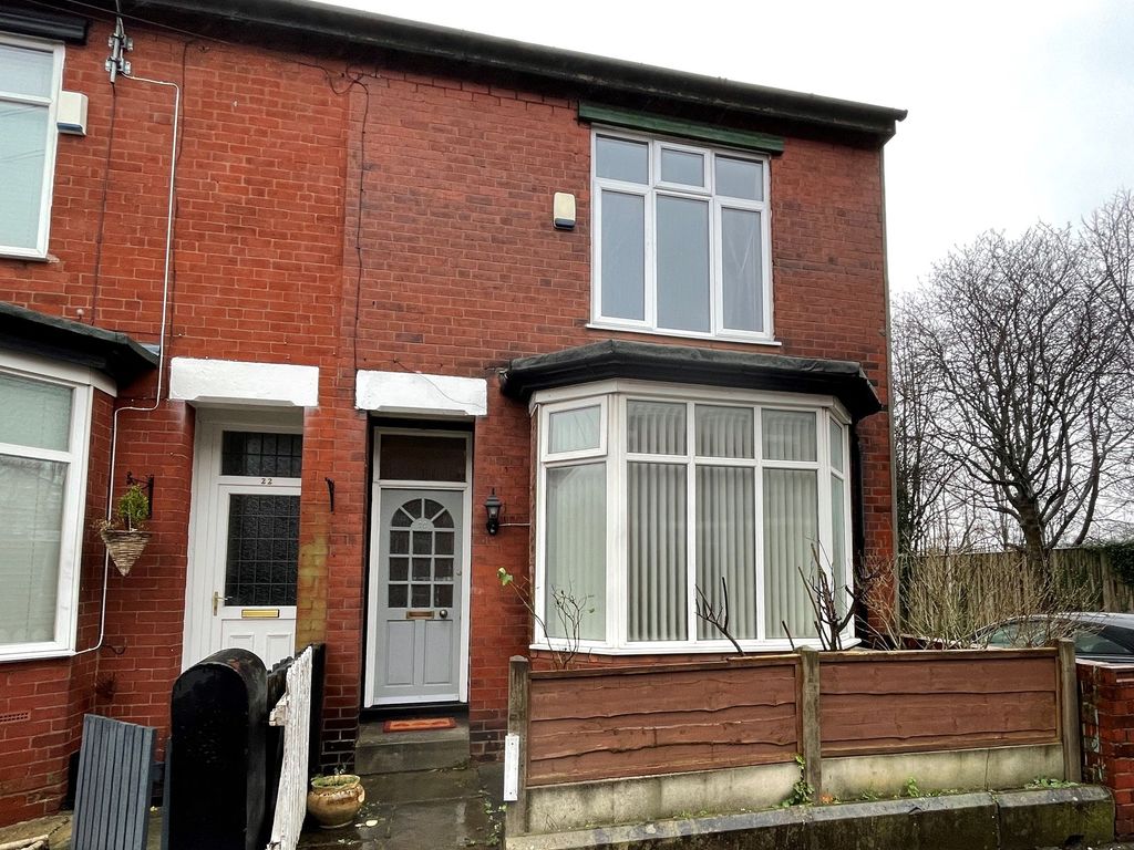 2 bed terraced house to rent in Hopwood Avenue, Eccles M30, £995 pcm