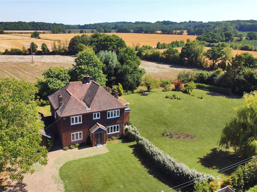 5 bed detached house for sale in Goudhurst Road, Marden, Tonbridge