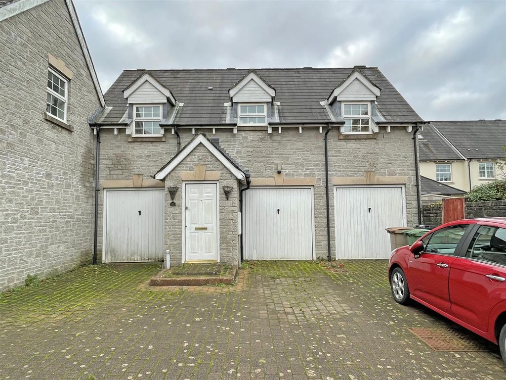 1 bed detached house for sale in Temeraire Road, Manadon Park, Plymouth PL5 Zoopla