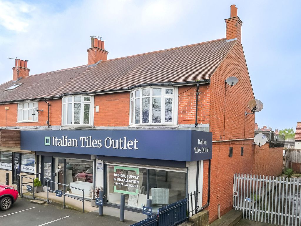 3 bed flat for sale in Knaresborough Road, Harrogate HG2, £145,000 Zoopla