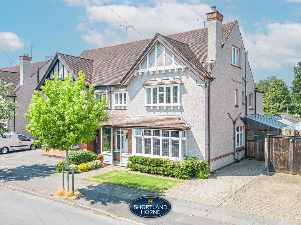 4 bed semidetached house for sale in Stoneleigh Avenue, Earlsdon