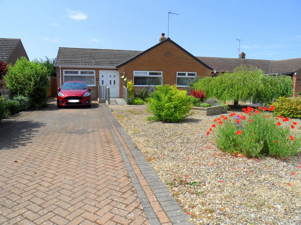 3 bed detached bungalow for sale in Wrights Lane, Sutton Bridge