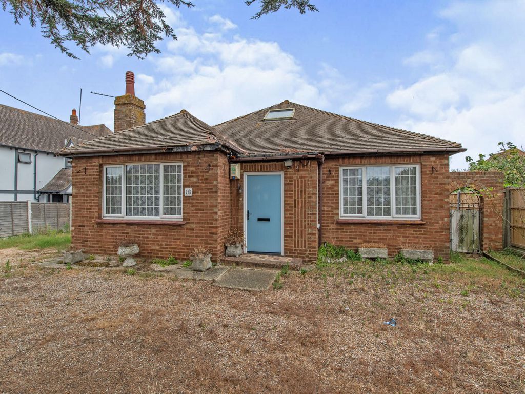5 bed bungalow for sale in Wards Hill Road, Minster On Sea, Sheerness