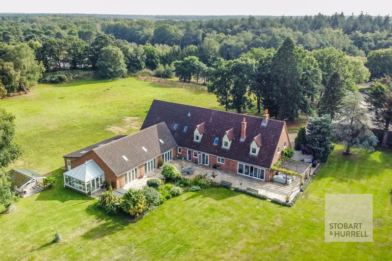 5 bed detached house for sale in Lorne House, Shorthorn Road, Stratton