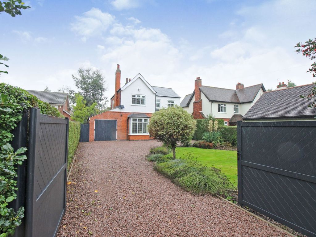 4 bed detached house for sale in Beacon Hill Road, Newark NG24 Zoopla