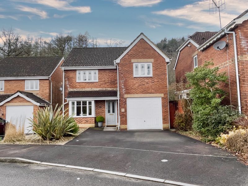 4 bed detached house for sale in Parc Penscynnor, Cilfrew, Neath SA10