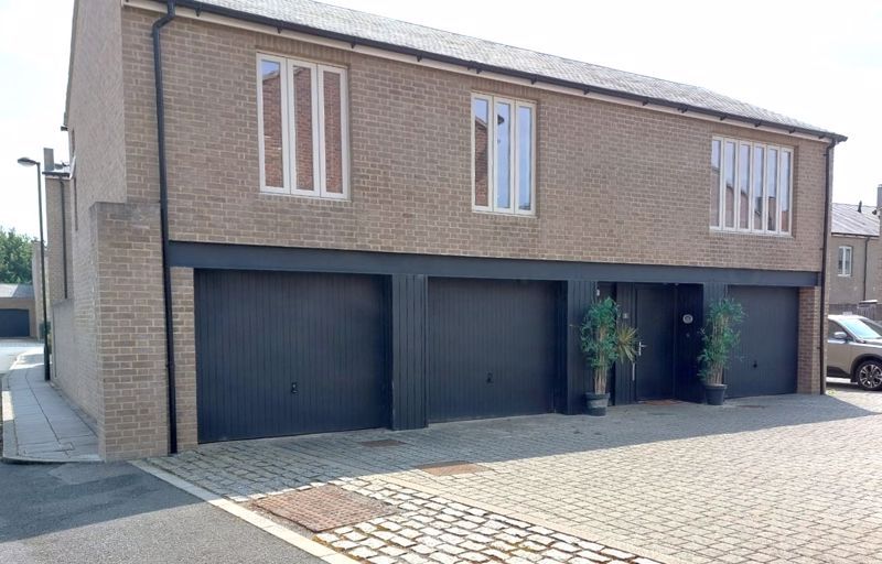 Johnson Mews, Chichester PO19  