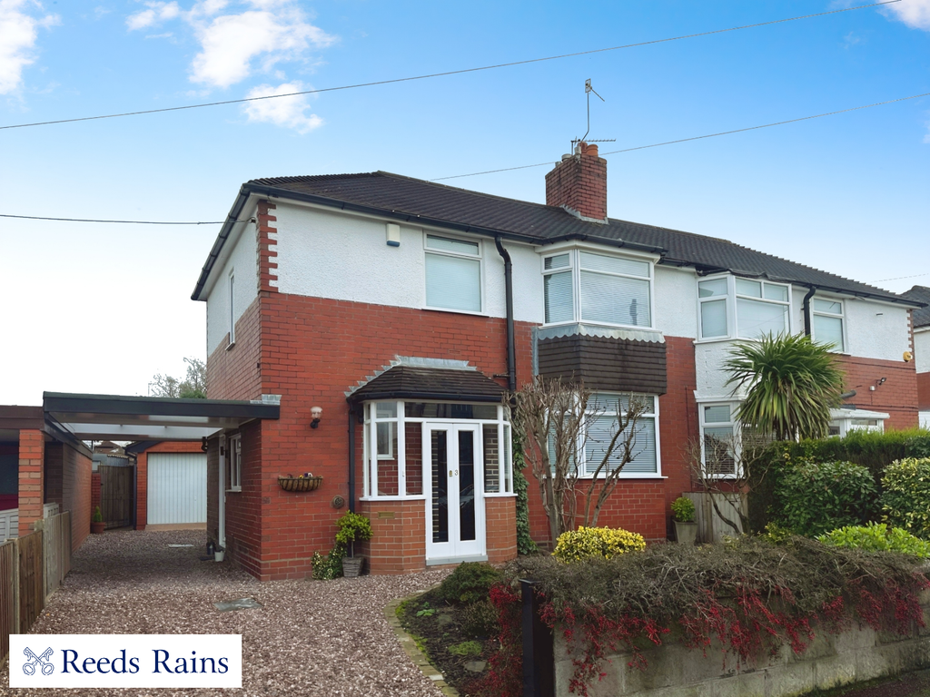 3 bed semidetached house for sale in Oakdene Close, Newcastle