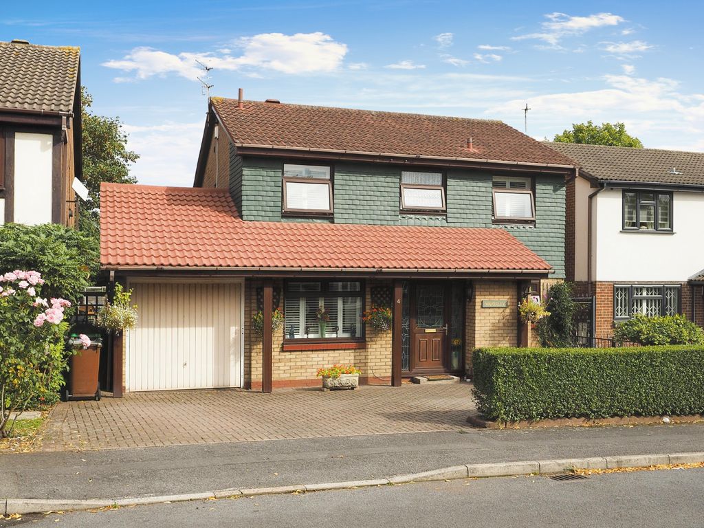 Grace Drive, Nottingham, Nottinghamshire NG8  