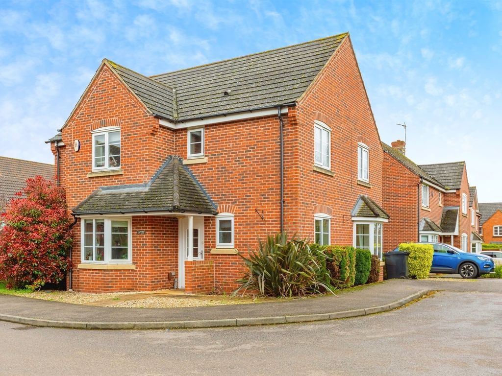 4 bed detached house for sale in Badger Lane, Grange Park, Northampton
