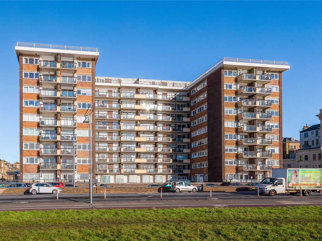 2 bed flat for sale in Queens Gardens, Hove, East Sussex BN3 Zoopla