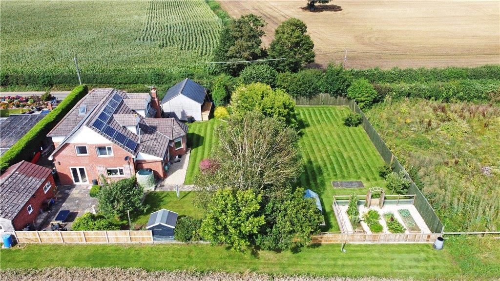 4 bed detached house for sale in Madjeston, Gillingham, Dorset SP8, £650,000 Zoopla