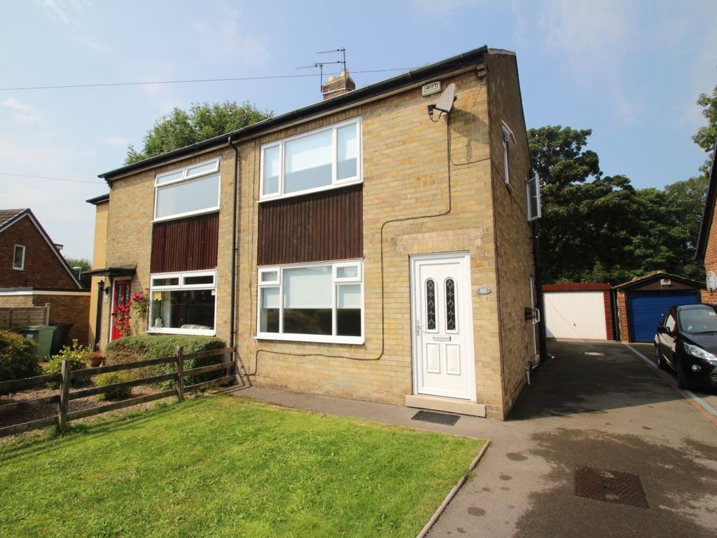 2 bed detached house to rent in Newlands Avenue, Yeadon, Leeds, West