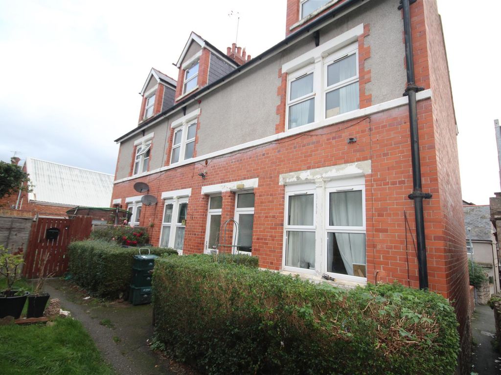 4 bed property for sale in Avon Terrace, Colwyn Bay LL29 Zoopla