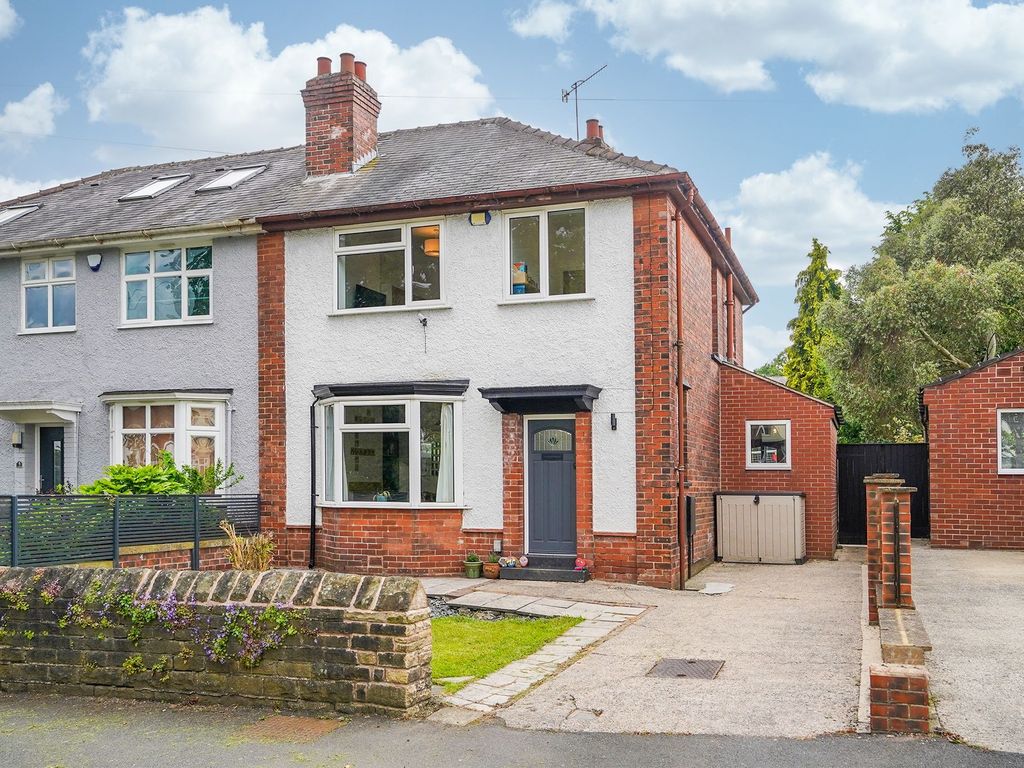 3 bed semidetached house for sale in Dobcroft Road, Sheffield S7, £