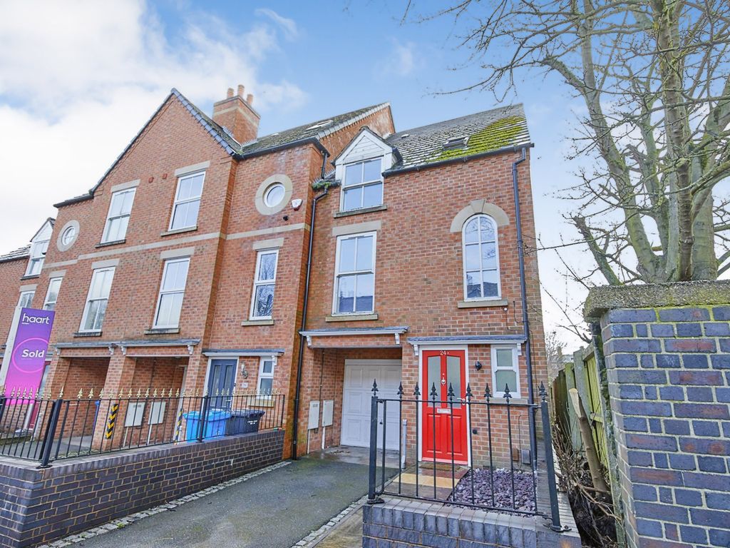 3 bed end terrace house for sale in North Street, Derby, Derbyshire DE1
