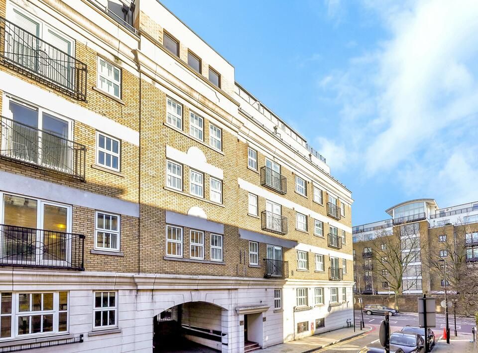 2 bed flat for sale in Cartwright Street, London E1, £670,000 Zoopla