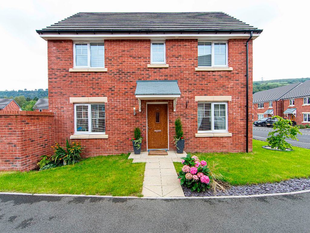 3 bed detached house for sale in Kingfisher Crescent, Merthyr Vale