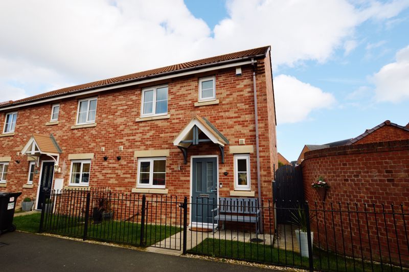 3 bed property for sale in Dukesfield, Shiremoor, Newcastle Upon Tyne