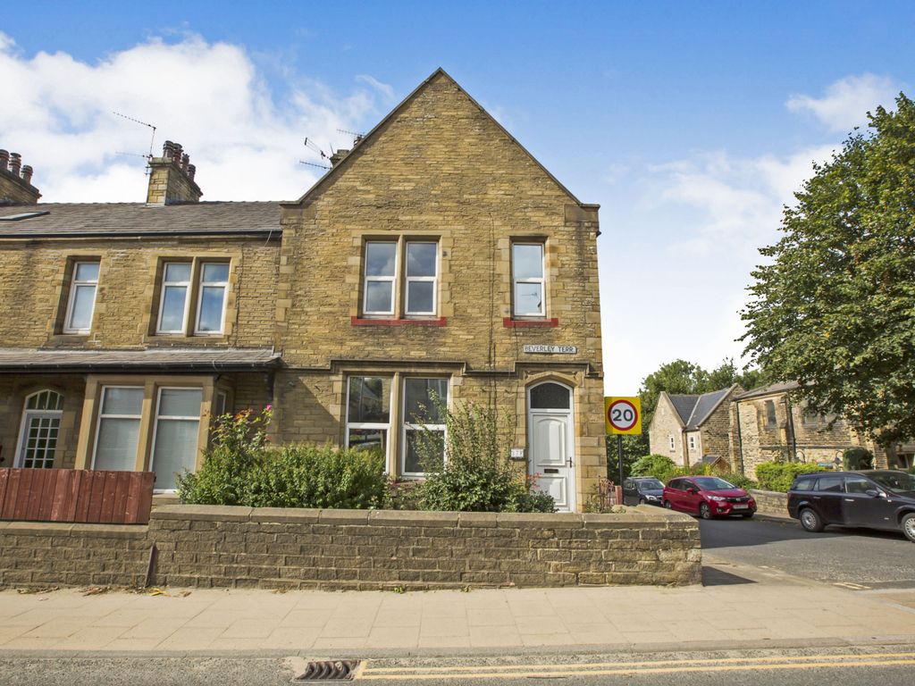 4 bed end terrace house for sale in Beverley Terrace, Halifax, West