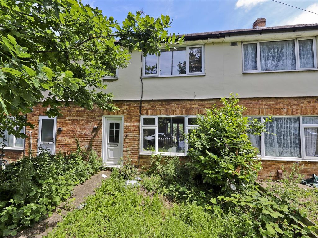 3 bed terraced house for sale in Sipson Road, Sipson, West Drayton UB7