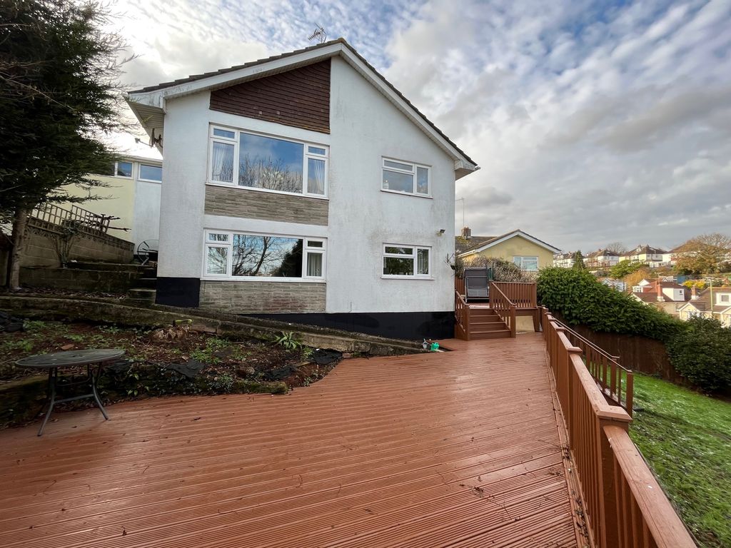 Marlowe Close, Torquay TQ2  