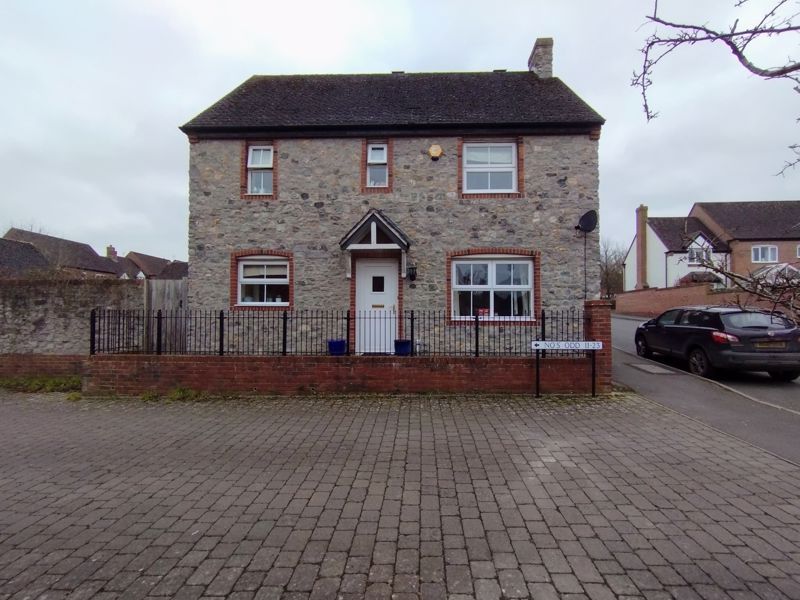 3 bed detached house to rent in Hunters Gate, Much Wenlock TF13 Zoopla