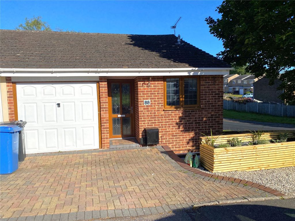 3 bed semidetached house for sale in King John Avenue, Bearwood