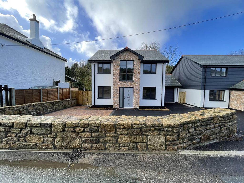 New home, 4 bed detached house for sale in Wheal Rose, Scorrier