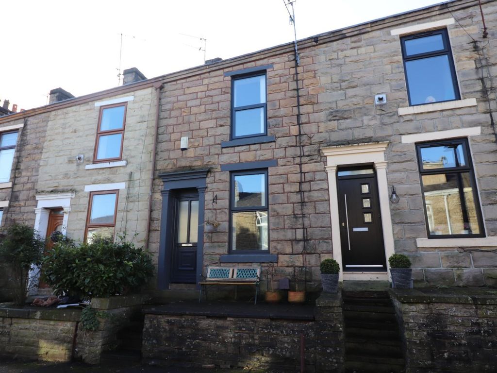 3 bed property to rent in Ellen Street, Darwen BB3, £750 pcm Zoopla