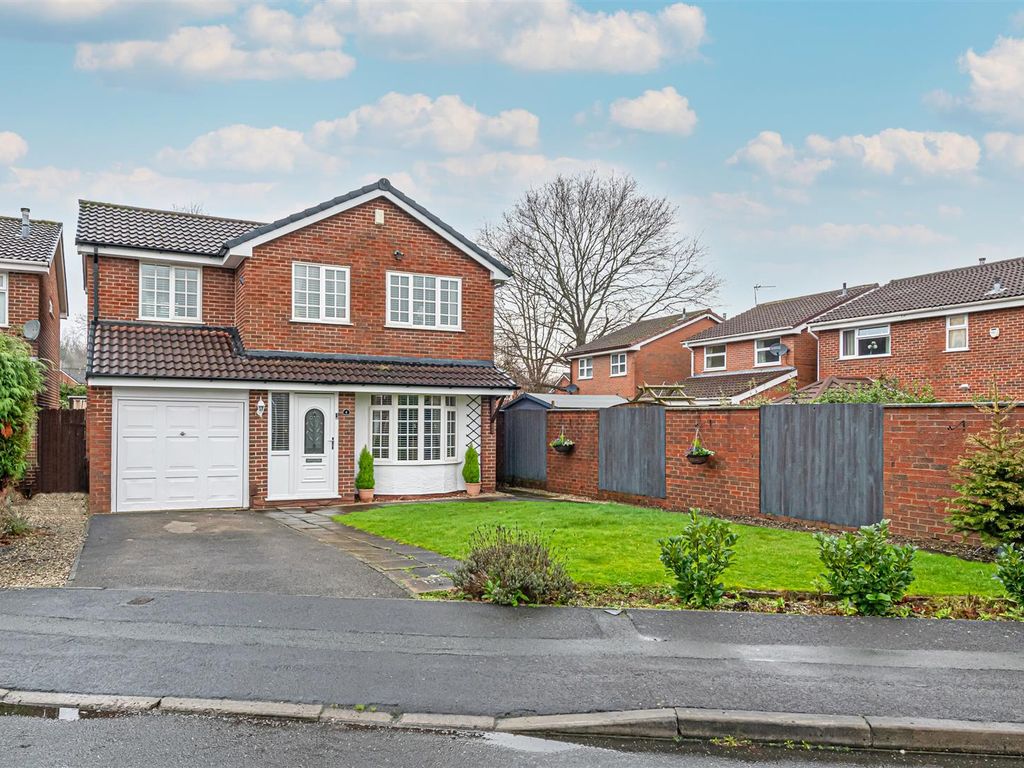 4 bed detached house for sale in Cresswell Close, Callands, Warrington