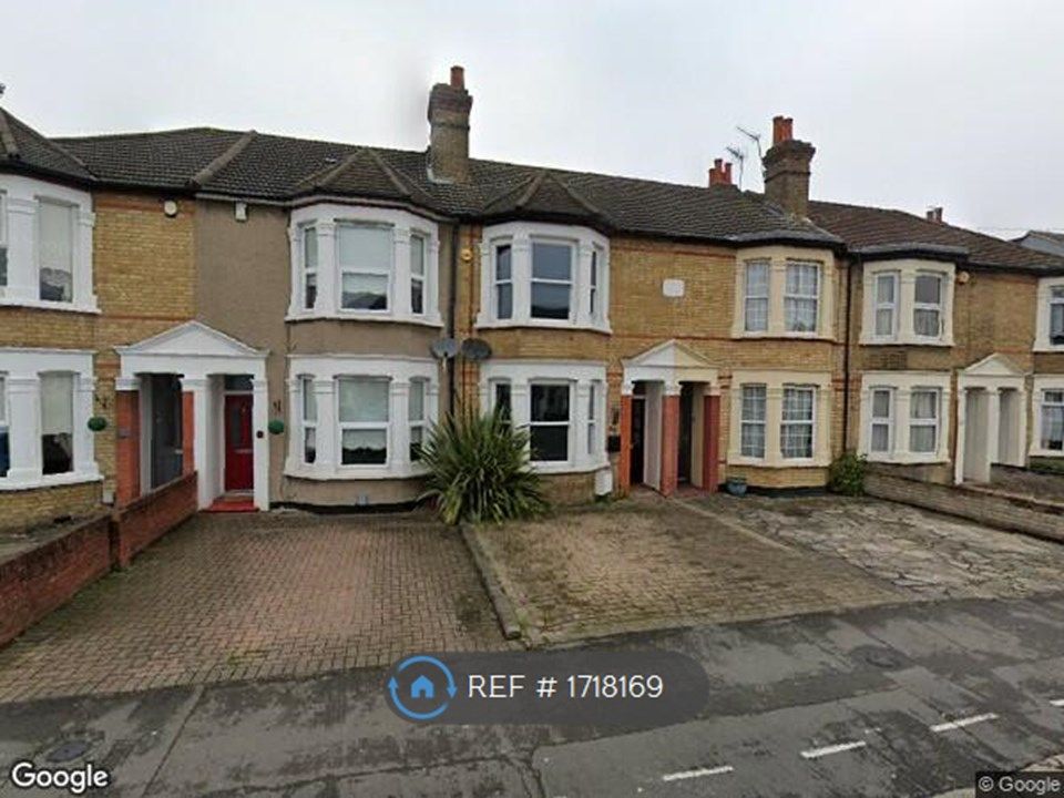 3 bed terraced house to rent in Como Street, Romford RM7 Zoopla