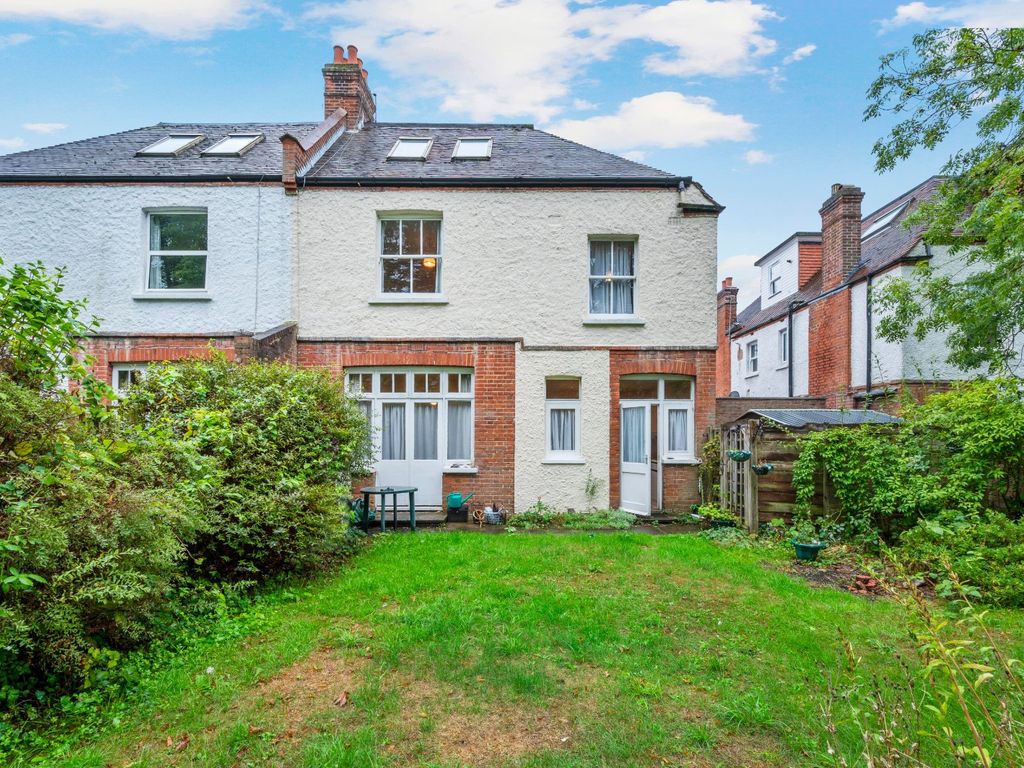 3 bed semidetached house for sale in Melbury Gardens, London SW20 Zoopla