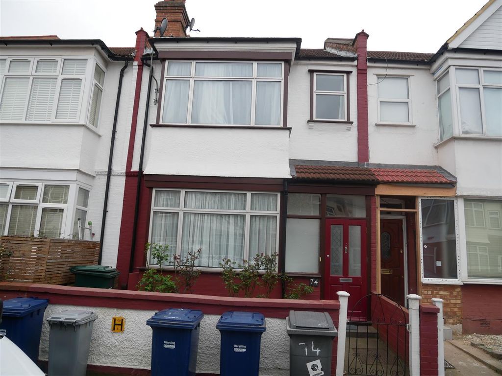 4 bed terraced house to rent in Dartmouth Road, Hendon NW4, £2,500 pcm