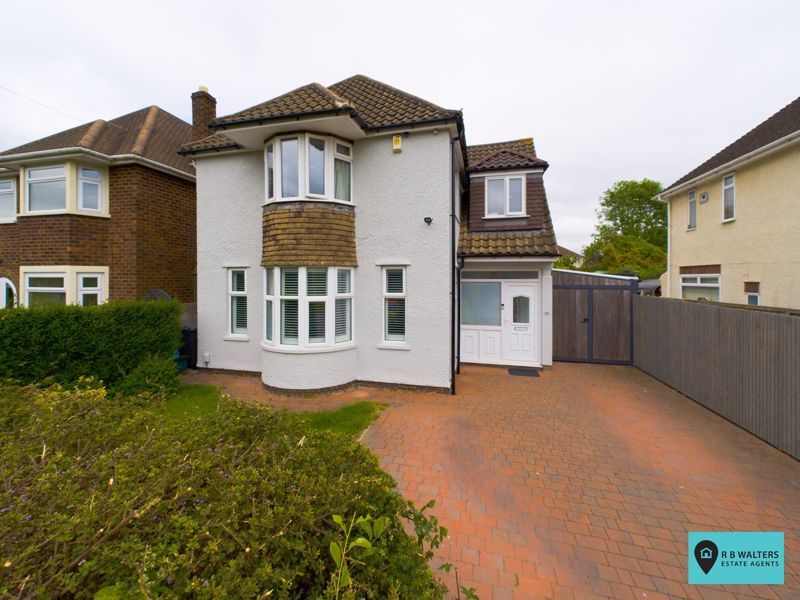 3 bed detached house for sale in Coronation Grove, Longlevens