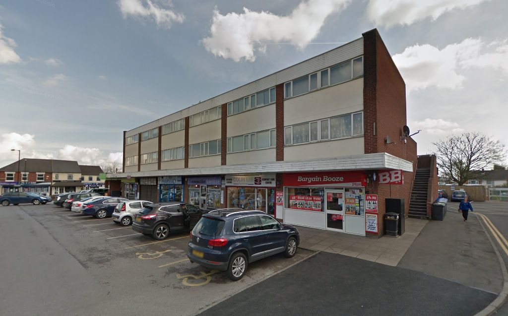 2 bed flat to rent in Swan Island Shopping Precinct, Burntwood WS7 Zoopla