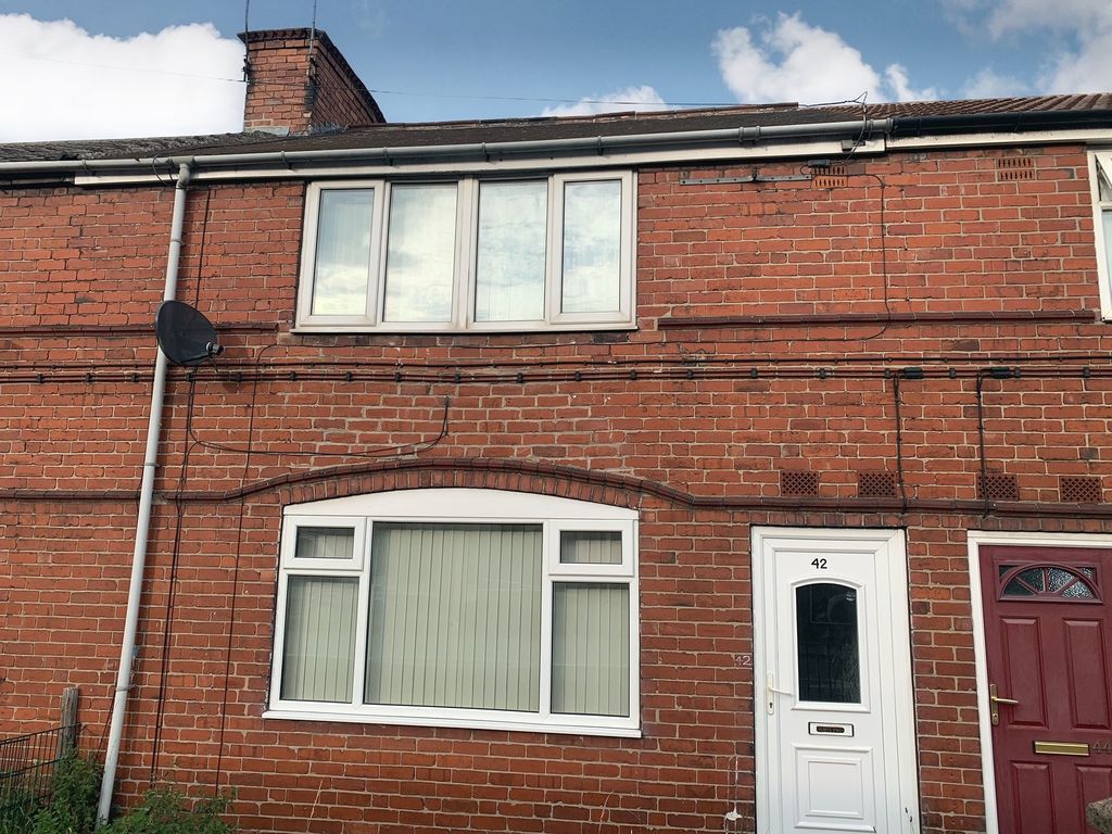 3 bed terraced house to rent in Tickhill Road, Maltby, Rotherham S66