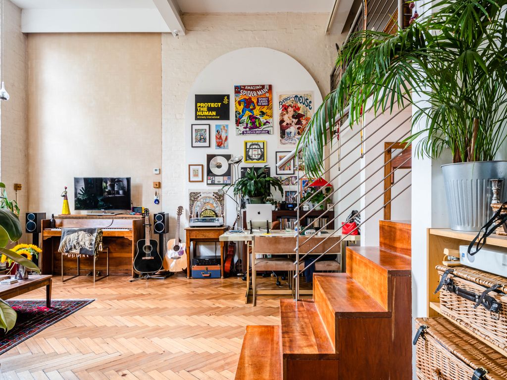 The Lycee, Kennington SE11  