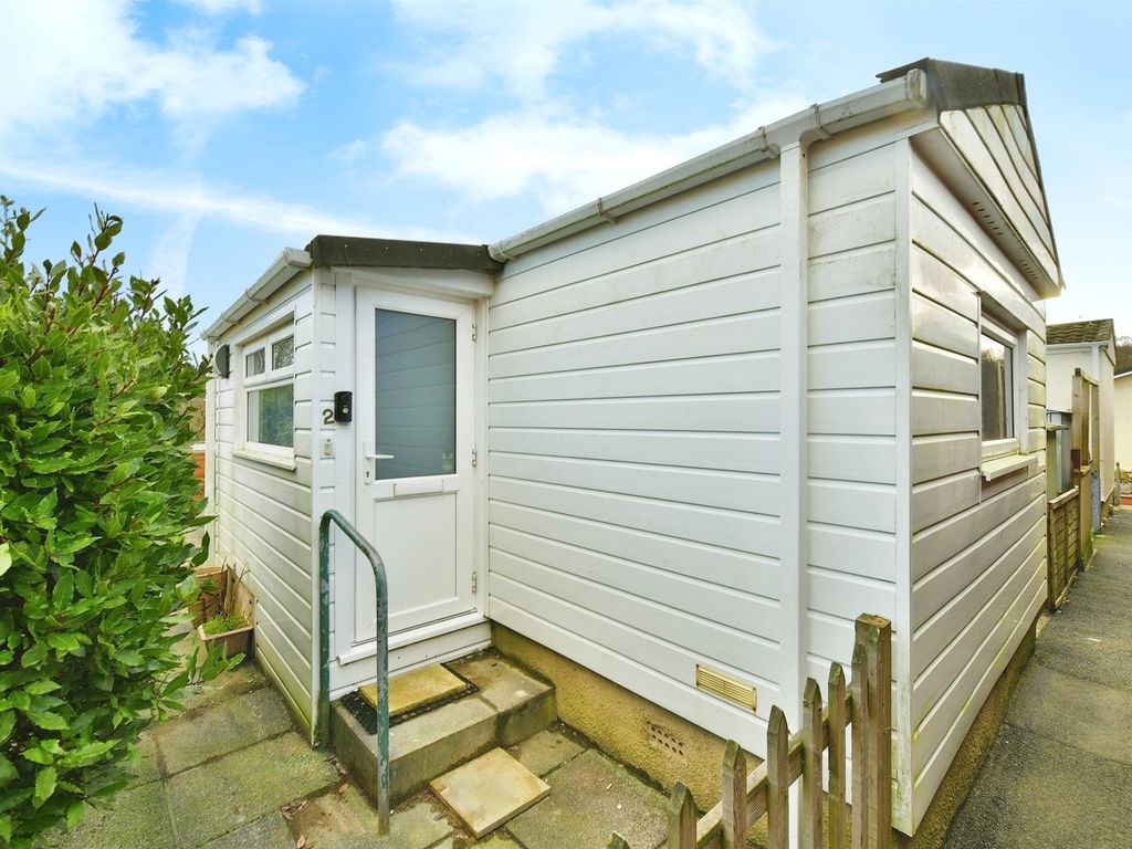 1 bed mobile/park home for sale in Laburnum Grove, Glenholt Park