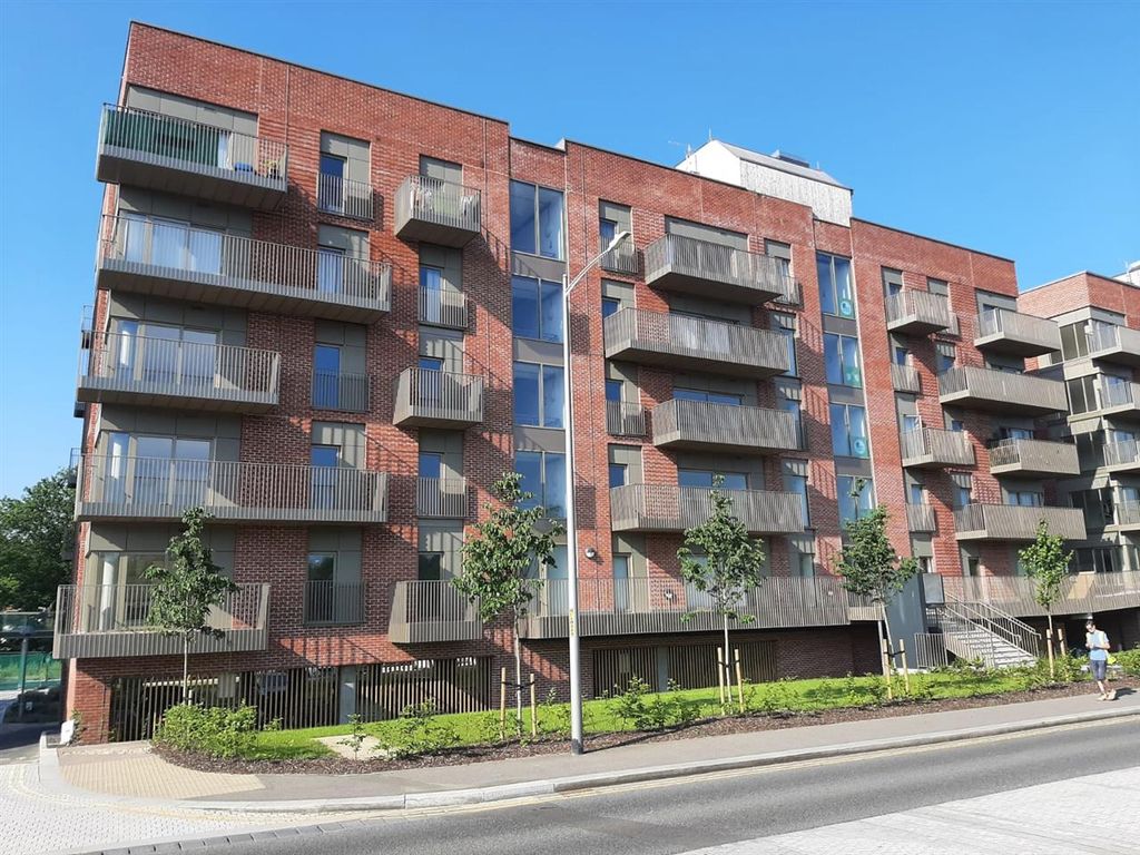 Betsom Place, Leacon Road, Ashford, Kent TN23  