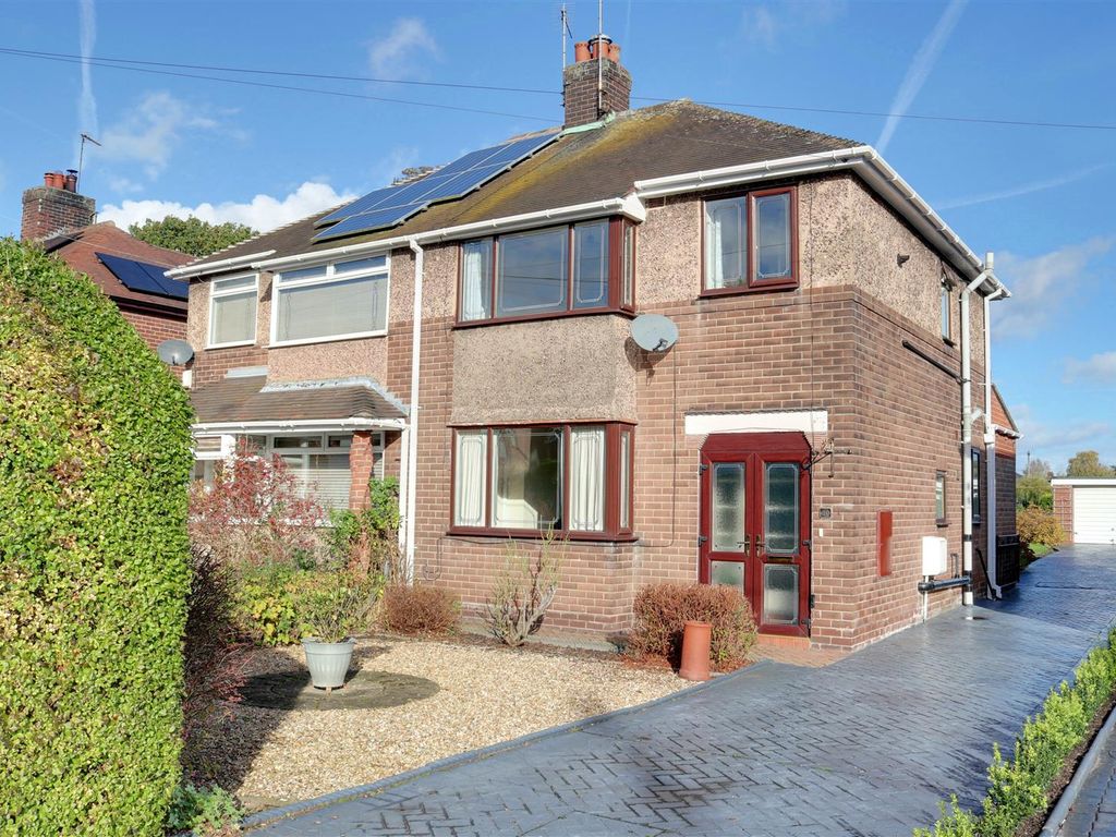 3-bedroom-semi-detached-house-for-sale-in-the-lea-fleet-gu51-5ax