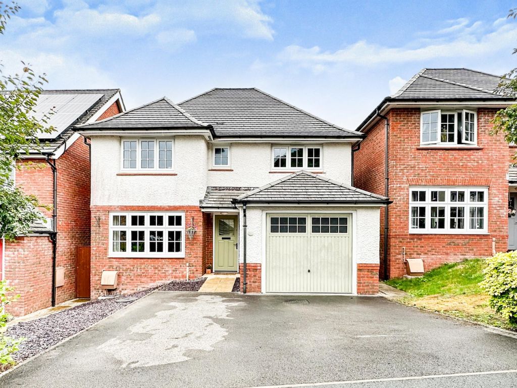 4 bed detached house for sale in Bryn Alltwen, Pontardawe