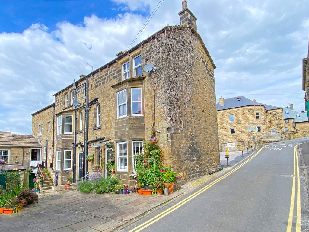 2 bed cottage for sale in Church Street, Pateley Bridge, Harrogate HG3