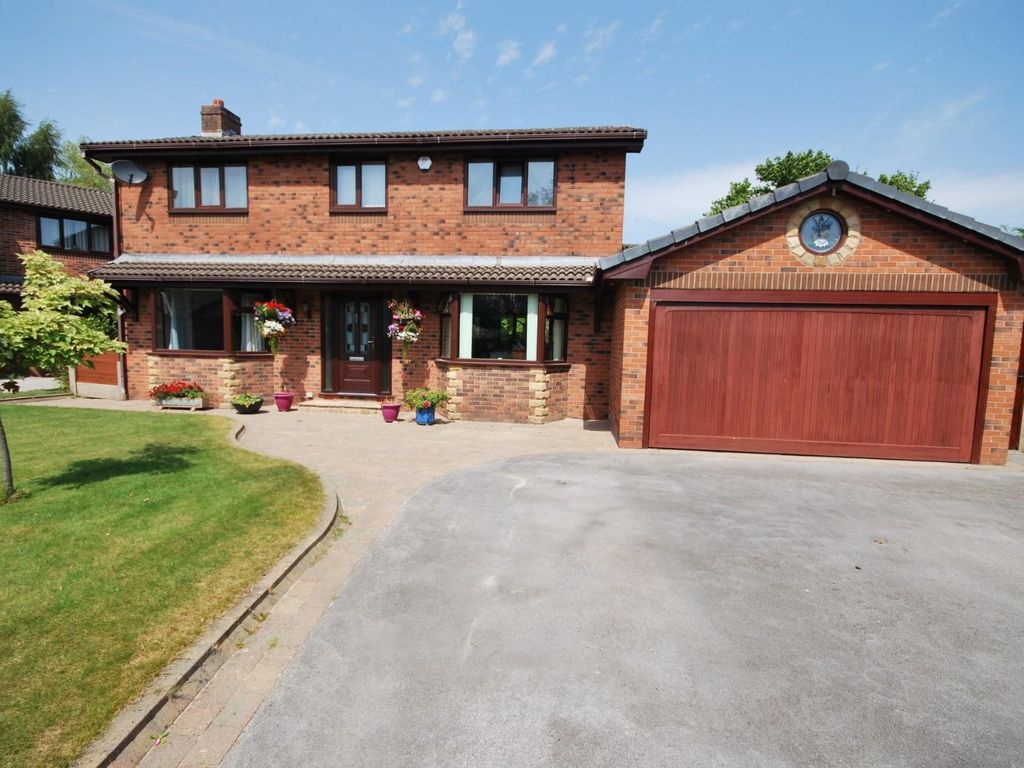 4 bed detached house for sale in Herevale Hall Drive, Ramsbottom, Bury BL0 Zoopla