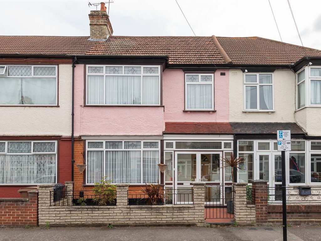 3 bed terraced house for sale in Garner Road, London E17, £550,000 Zoopla