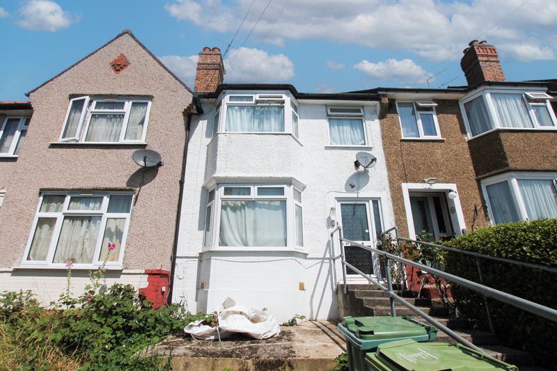 3 bed terraced house for sale in Bourne View, Greenford UB6, £500,000