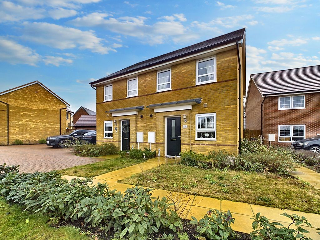 2 bed semidetached house for sale in Chase Avenue, Red Lodge, Bury St